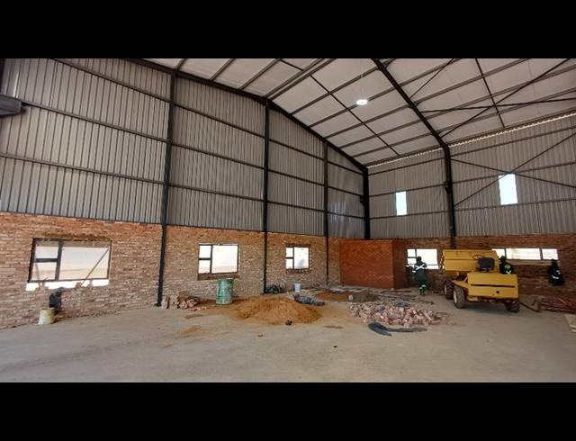 INDUSTRIAL PROPERTY TO RENT IN DOORNKLOOF